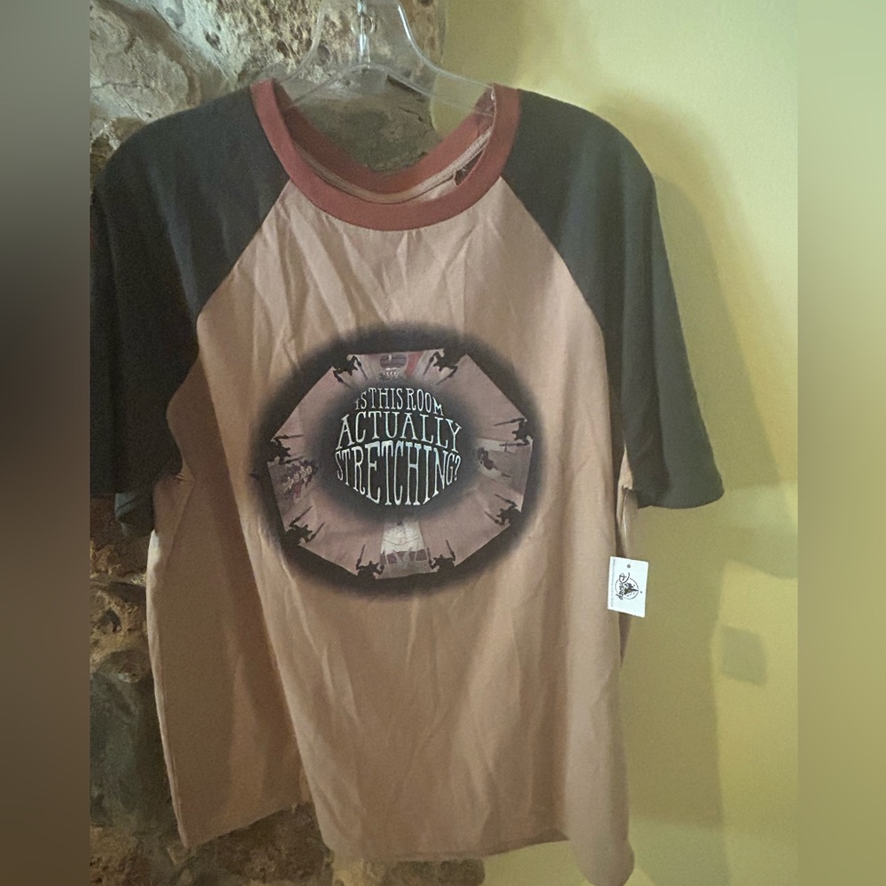 Disney Parks Haunted Mansion Stretching Room Short Sleeve Tee Tan Graphic NWT M